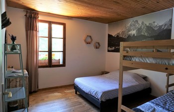 A64c32c1ad965821815a2271826bc82e